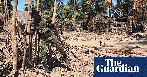 Mozambique: army surrounds port captured by Isis-linked insurgents