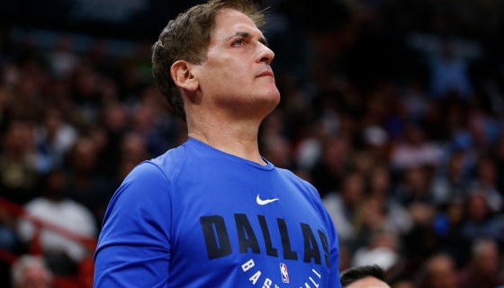 Mark Cuban Weighs In On Reddit r/WallStreetBets Vs Wall Street Stock Battle