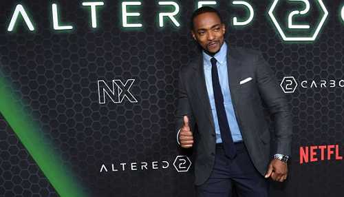 Hot Ones: Anthony Mackie Talks ‘The Falcon & The Winter Soldier,’ New Orleans Food & More [Video]