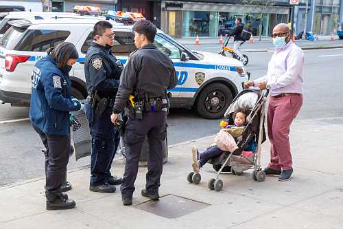 Toddler hit in face with suitcase by unhinged man in NYC