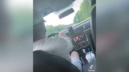 'There Needs to Be Another Prerequisite for Safety': Mother and Daughter Suing After Being Terrorized by Racist Uber Driver During Ride 'There Needs to Be Another Prerequisite for Safety': Mother and Daughter Suing After Being Terrorized by Racist Uber Driver During Ride