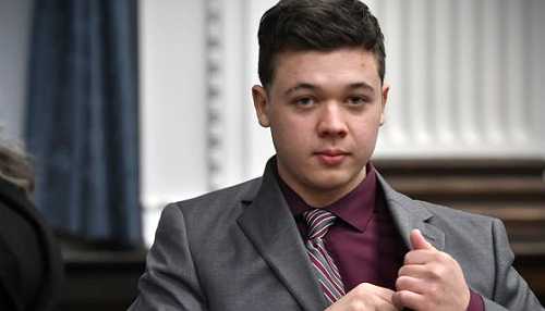 Juror In Kyle Rittenhouse Trial Dismissed Over Joke About Jacob Blake Shooting, Claims It ‘Had Nothing To Do With The Case’