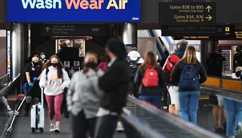 Sounds Like Lawsuit: “Suspicous” White Mother And Biracial Daughter Suspected Of Human Trafficking At Denver Airport