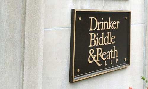 Black Legal Assistant Settles Lawsuit Against Firm Where She Was Reportedly Told to Read on Benefits of Segregation, Called a ‘Slave’&nbsp;