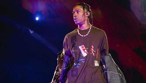 High Fashion Chaos: Dior Shelves Travis Scott Collaboration After Astroworld Tragedy High Fashion Chaos: Dior Shelves Travis Scott Collaboration After Astroworld Tragedy