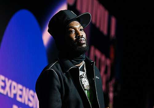 Meek Mill Blasts His Record Label for Driving a Wedge Between Him and Other Artists Like Rick Ross and Roddy Ricch&nbsp;