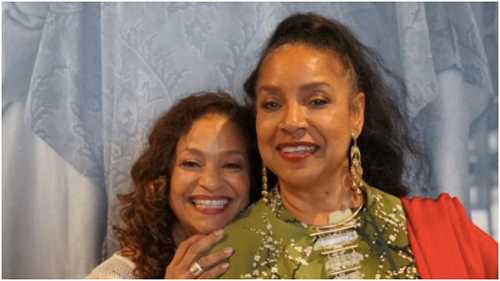 'Still Look the Same':&nbsp;Fans Fawn Over Picture of Debbie Allen and Sister Phylicia Rashad&nbsp;