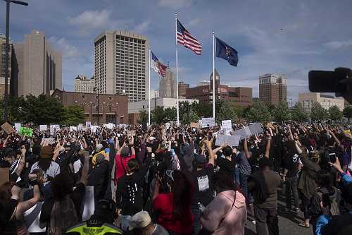 Detroit City Council Approves $1.3M Settlement for Protesters Who Were Reportedly Abused During 2020 Civil Unrest After Killings of George Floyd and Breonna Taylor