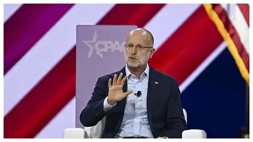 FCC Commissioner Who Called Out Kamala Harris' ‘SNL’ Appearance Was Appointed by Donald Trump and Seen In Photo with Elon Musk, Who Could Earn Billions from Their Friendship