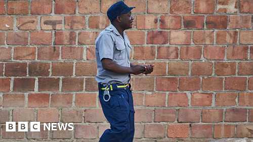 Zimbabwe police banned from using mobile phones while on duty