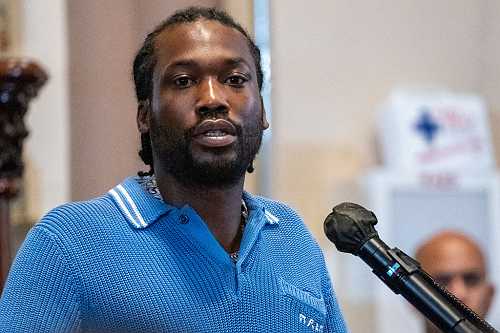 Harris Heel Turn: Meek Mill Seemingly Endorses VP Kamala Harris On 'Who You Voting For'