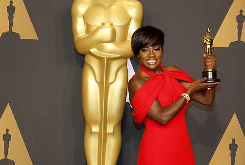 Viola Davis to receive lifetime award at the Golden Globes