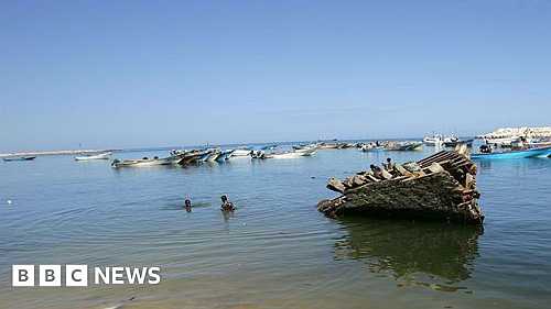 At least 24 dead after two boats capsize off coast of Madagascar