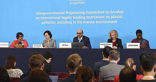 Plastic pollution: Nations meet in final round of talks to strike treaty | Africanews