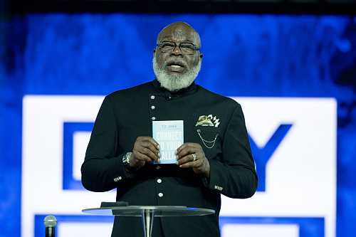 Bishop T.D. Jakes Files Defamation Lawsuit Against Pastor Who Accused Him Of Sexual Assault