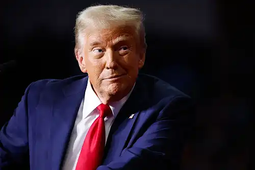 'I Was, Like, Shocked!': Donald Trump Allegedly Compared 'Shark Tank' Judge's Breasts to Wife Melania's During Business Meeting, Resurfaced Clip of Accusation Shows 'I Was, Like, Shocked!': Donald Trump Allegedly Compared 'Shark Tank' Judge's Breasts to Wife Melania's During Business Meeting, Resurfaced Clip of Accusation Shows