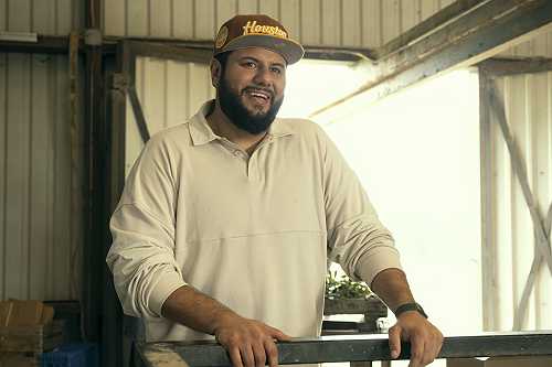 Still On The Path To Citizenship: Netflix Announces The Premiere Date For Season 2 Of 'Mo' + First Look Photos