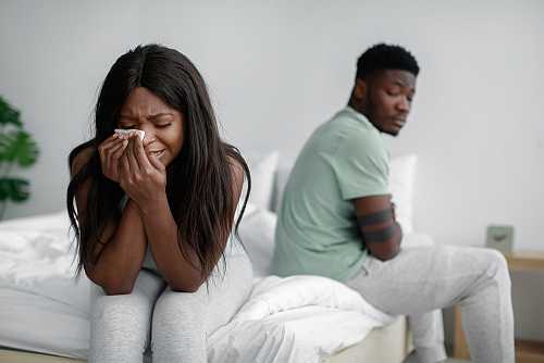 7 behaviors that say your man is not serious about you 7 behaviors that say your man is not serious about you
