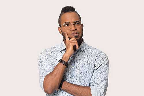 5 reasons why smart people wear glasses