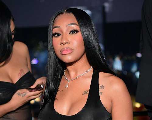 Clock It! Yung Miami Confirms Relationship Status After Being Spotted With Stefon Diggs Clock It! Yung Miami Confirms Relationship Status After Being Spotted With Stefon Diggs