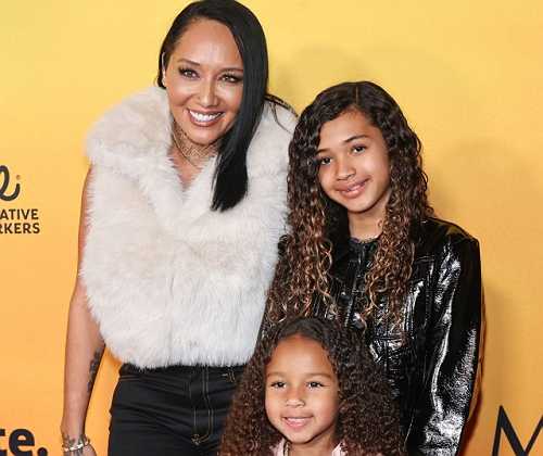 CHRIS BROWN'S EX, NIA GUZMAN, ATTENDS MUFASA: THE LION KING PREMIERE WITH HER KIDS