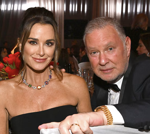 Kyle Richards Confirms PK Kemsley Texts Her Despite Tension