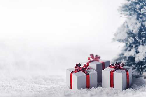 Christmas On A Budget? Tips To Giving Thoughtful Gifts Without Breaking The Bank