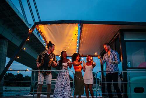 6 Non-Traditional Ways to Celebrate the Holidays This Year