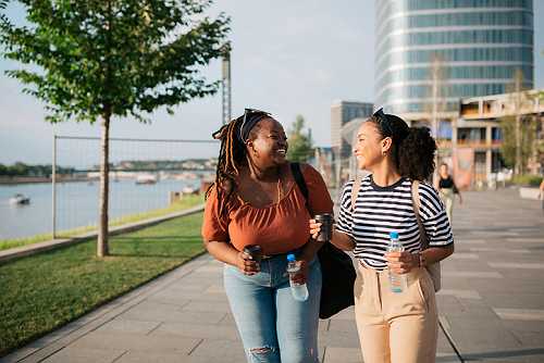 Expanding Your Circle New Year Resolution? Here’s 8 Tips On Making Friends As An Adult