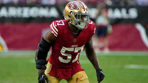 49ers' Greenlaw hurts calf in second game back