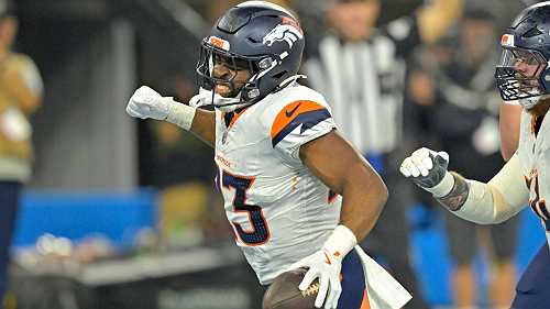 'Run it!' ... or not: The Broncos gave up on the run against the Chargers, and it might have cost them