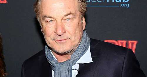Prosecutor drops appeal to reinstate charges against Alec Baldwin in 