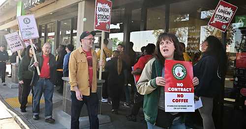 Starbucks strike to expand to more than 300 stores, union says. Here's where.