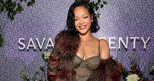 Rihanna Claps Back At Troll Who Talks About Her Forehead