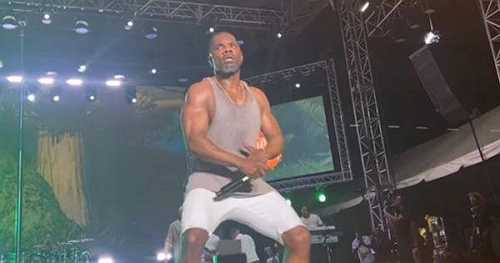 Gospel Singer Kirk Franklin Apologizes for Controversial Outfit, Dance Moves at Jamaican Concert