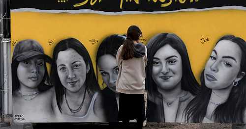 Israel, Hamas ceasefire and hostage release deal will go into effect at 1:30 a.m. EST Sunday, officials say