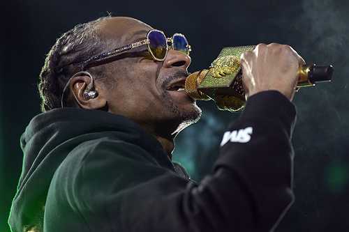 Backlash for Snoop Dogg’s performance is getting louder
