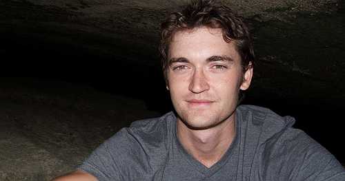 Trump pardons Silk Road founder Ross Ulbricht
