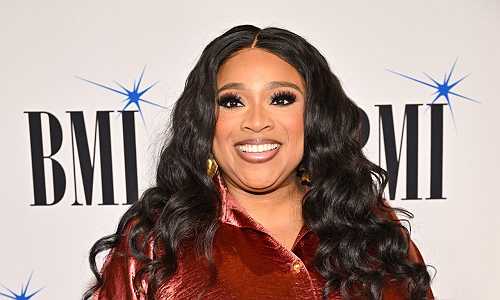 Wayment Sis! Gospel Singer Kierra Sheard GAGS Social Media With Risqué Joke Amid Family Photos