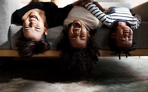 NEW RESEARCH STUDY REVEALS THAT PARENTS DO INDEED HAVE A 'FAVORITE CHILD'