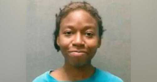 19-Year-Old Healthcare Worker Arrested For Posting Videos of Herself Twerking on a Disabled Man’s Head 19-Year-Old Healthcare Worker Arrested For Posting Videos of Herself Twerking on a Disabled Man’s Head