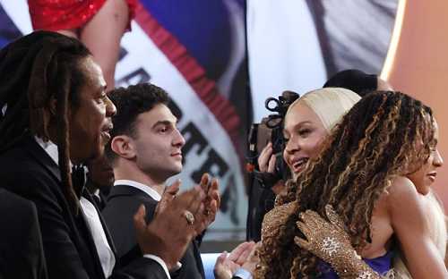 JAY-Z AND BLUE IVY SUPPORT BEYONCÉ AT THE 2025 GRAMMY AWARDS