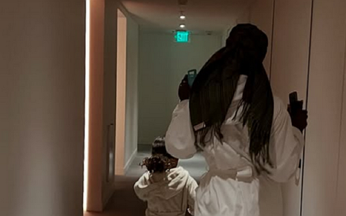 JODIE TURNER-SMITH SHARES RARE PHOTOS OF HER AND HER DAUGHTER, 4-YEAR-OLD, JUNO