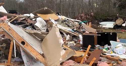 Tennessee winter tornado kills mother and daughter, several others injured