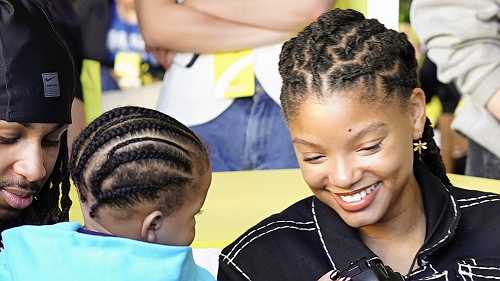 Awww! Halo Has MOST Adorable Reaction To Watching Halle Bailey's New Music Video (VIDEO) Awww! Halo Has MOST Adorable Reaction To Watching Halle Bailey's New Music Video (VIDEO)