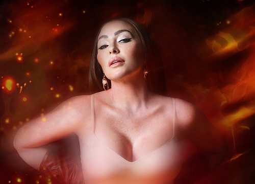 INTERVIEW: Natasha Hamilton on finding purpose, reclaiming her power, and taking back control - CelebMix