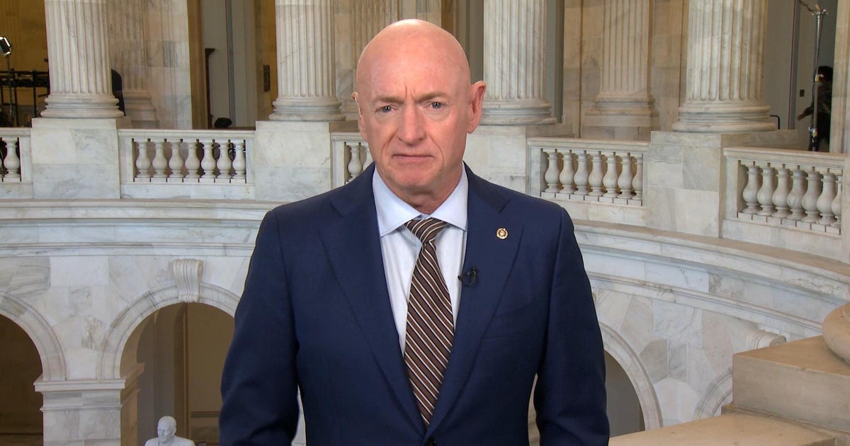 Sen. Mark Kelly on Ukraine aid, Elon Musk's criticism and U.S. responsibility