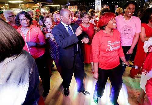 Where Them Fans At? How 'Boots On The Ground' Became The Biggest Line Dance Since The Tamia Shuffle