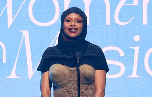 Erykah Badu Sparks BBL Shade Debate After Poppin' Out At Billboard Women In Music Awards With THIS Curvy 'Fit (VIDEO)