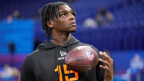 Ward one of 17 to attend NFL draft; no Sanders